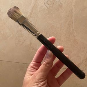 Mac 190 Synthetic Brush